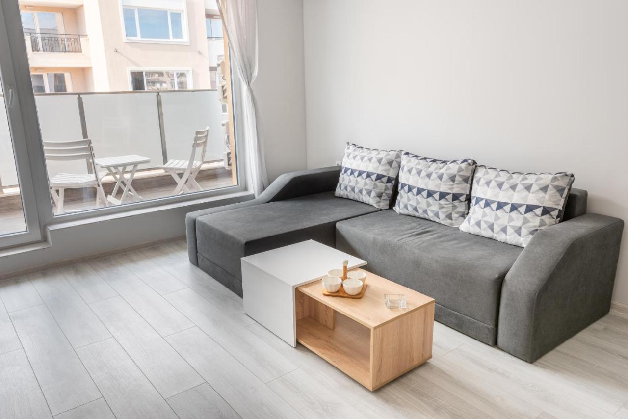 Lovely 1Bed Apartment For 4 Guests & Free Parking Plovdiv Kültér fotó