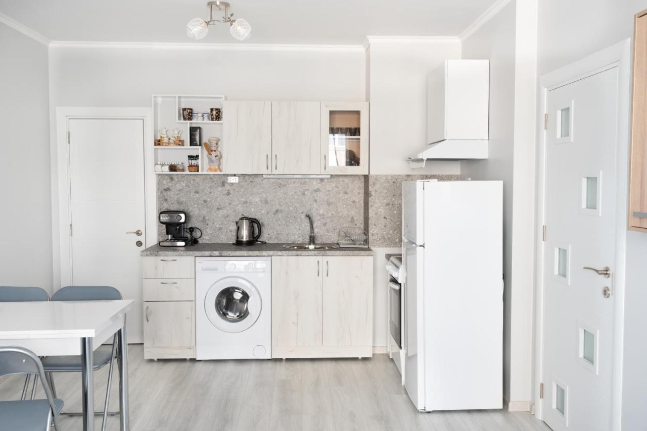 Lovely 1Bed Apartment For 4 Guests & Free Parking Plovdiv Kültér fotó