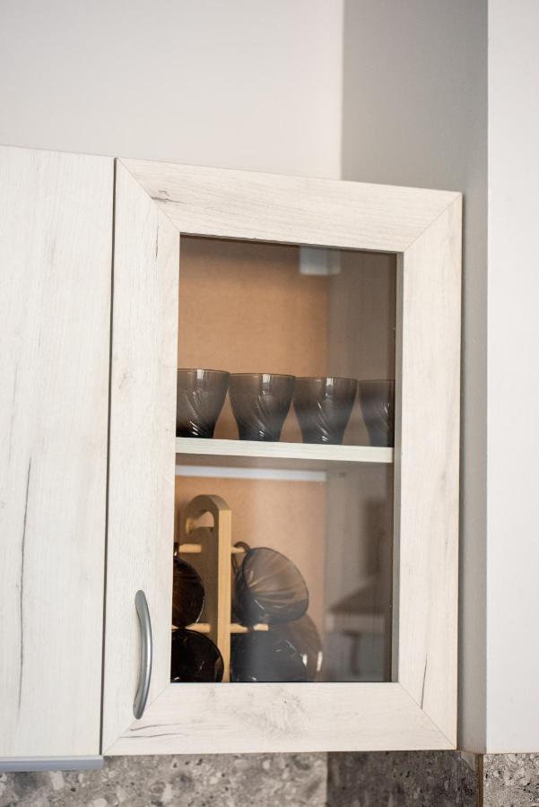 Lovely 1Bed Apartment For 4 Guests & Free Parking Plovdiv Kültér fotó